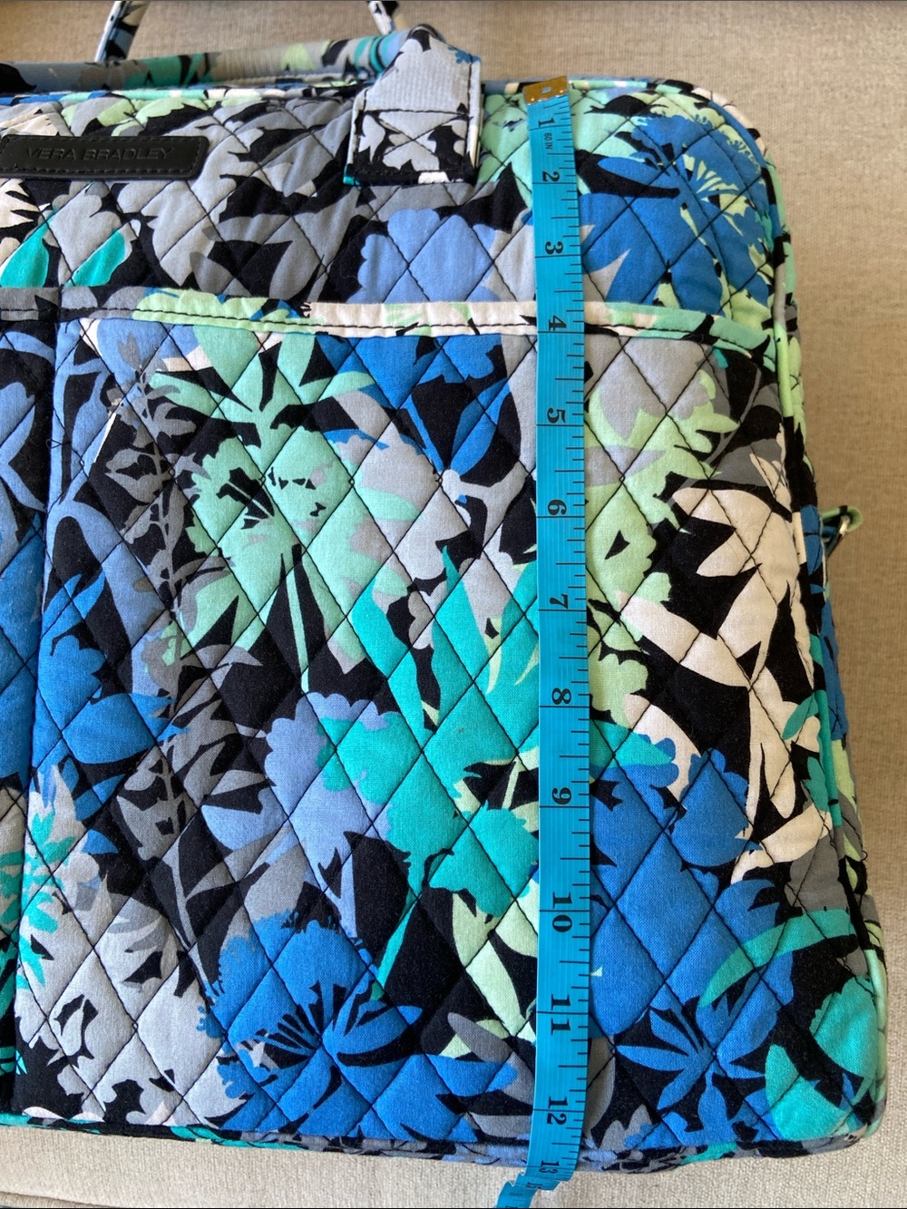 Sale! Vera Bradley Weekender Travel Bag in Camofloral (retired) w/Shoulder Strap - Picture 8 of 16